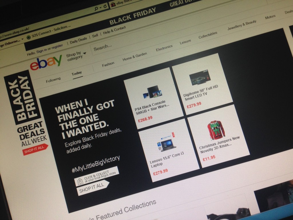 Here are some tips from Octagon Technology on how to stay safe when shopping online 